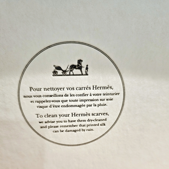 Rare Hermes Scarf Carre 90 La Danse Ballerina Red 100% Silk - Picture 7 of 7
